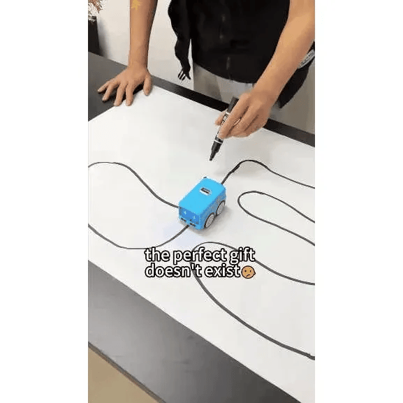 Drawing a road and the Magic Bus following it